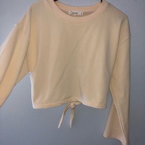 Cropped hoodie w/ open back